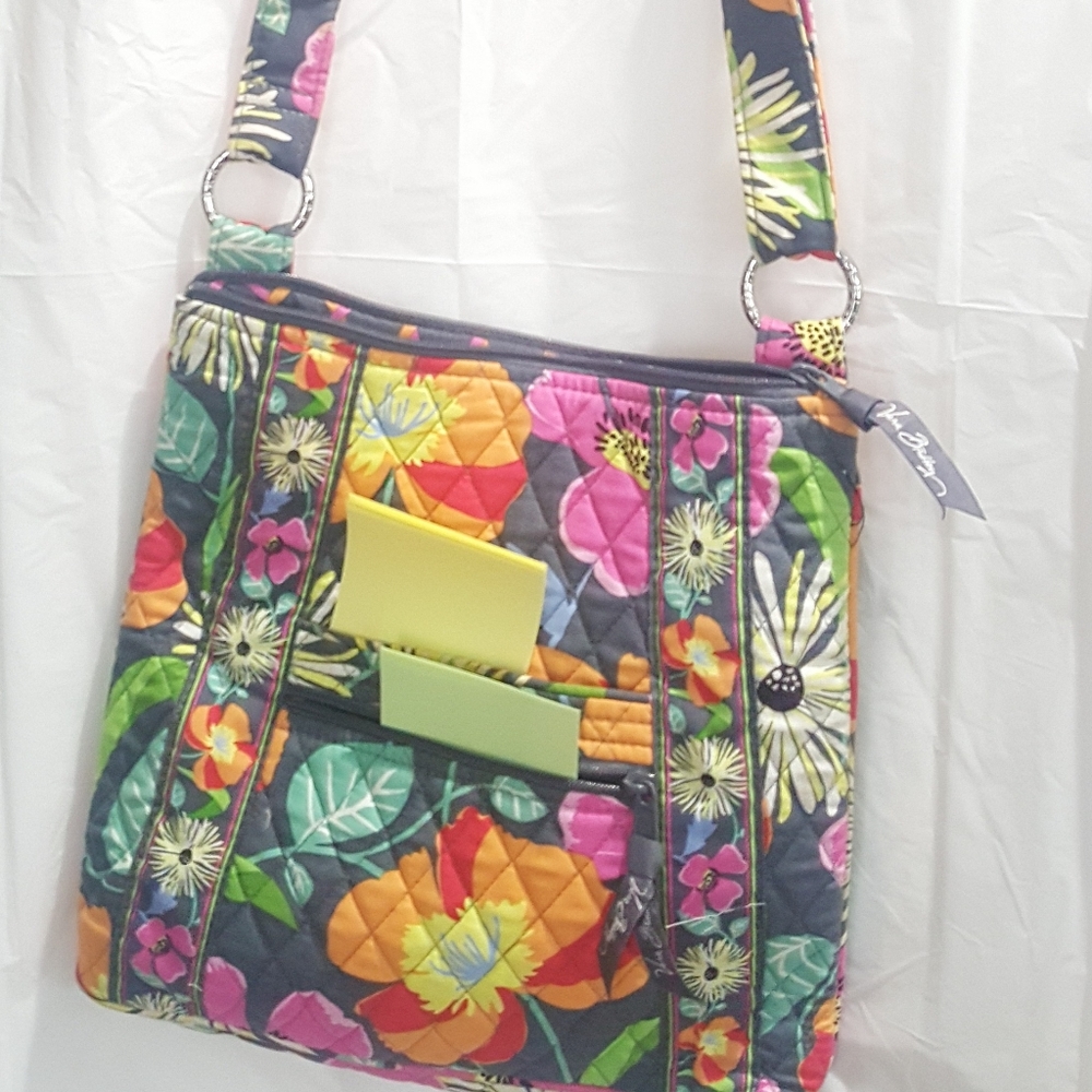 #verabradley #hipster #crossbody #sling